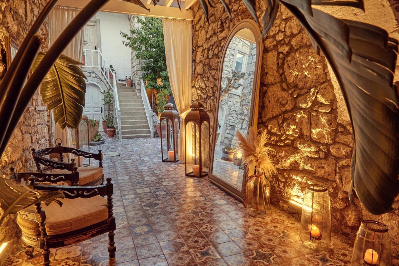Morisi Avlu Hotel Alacati Exterior foto